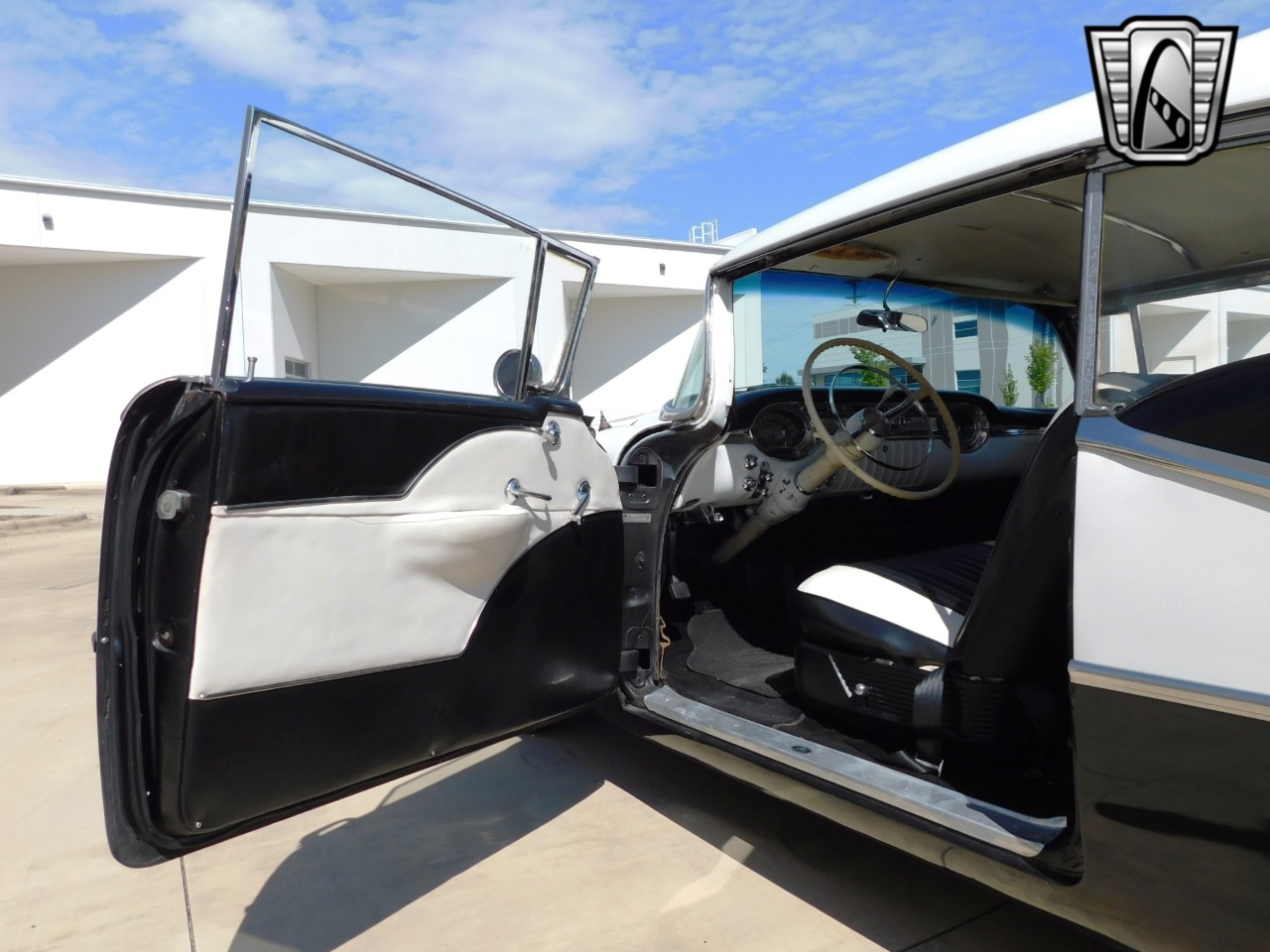 1956 Oldsmobile Super 88 Holiday 82