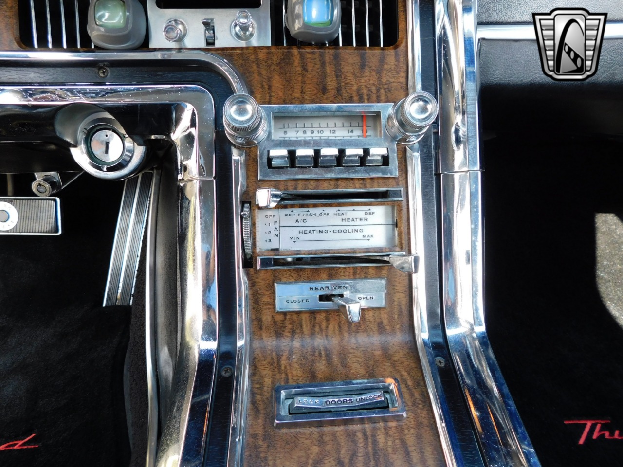 1966 Ford Thunderbird 91