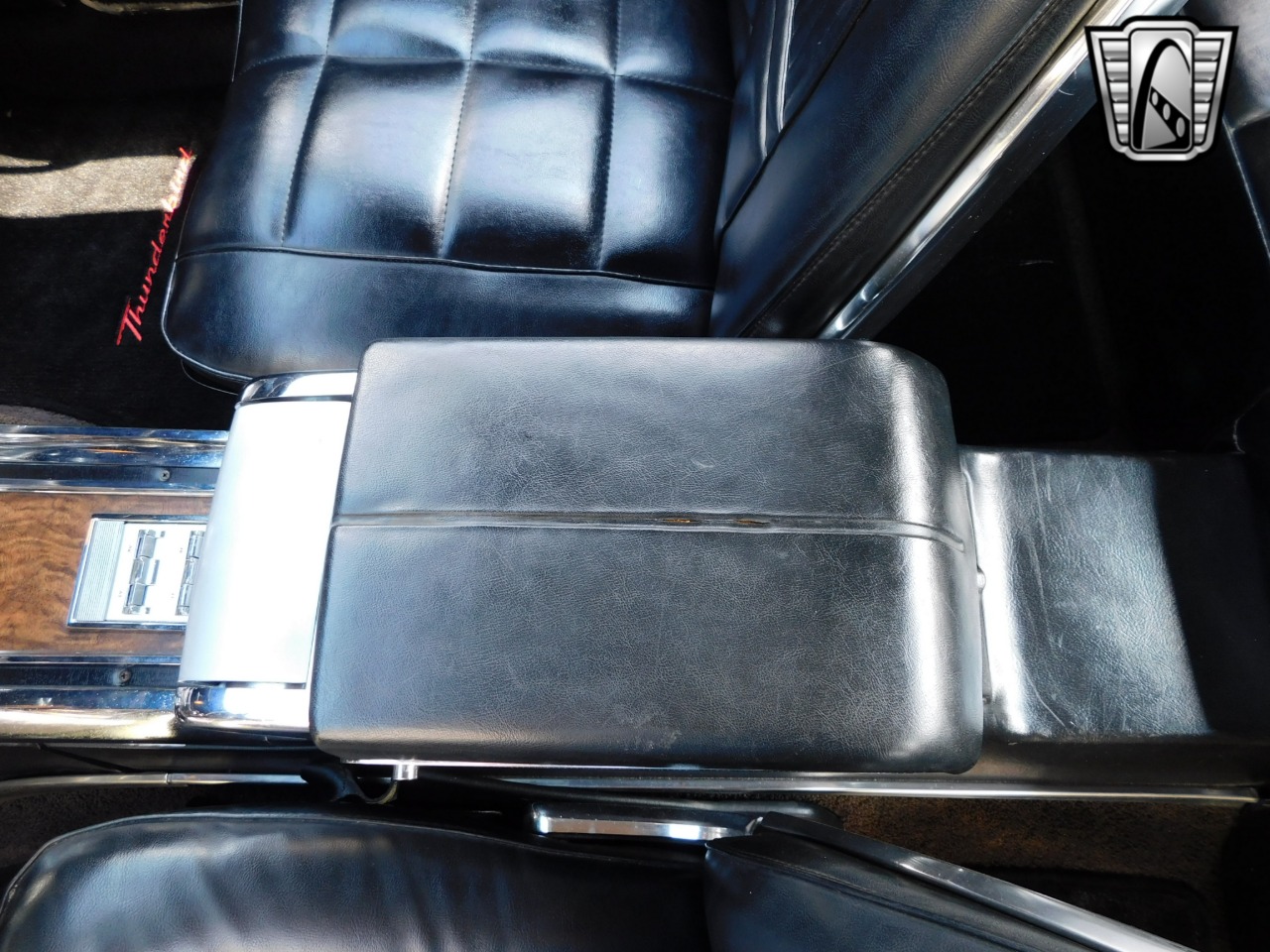 1966 Ford Thunderbird 93