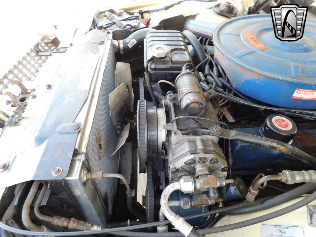 1966 Ford Thunderbird 74