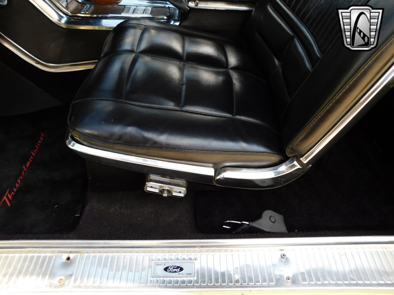 1966 Ford Thunderbird 97