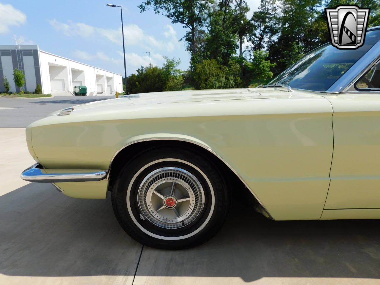 1966 Ford Thunderbird 5