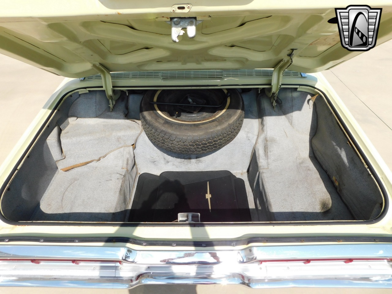 1966 Ford Thunderbird 76