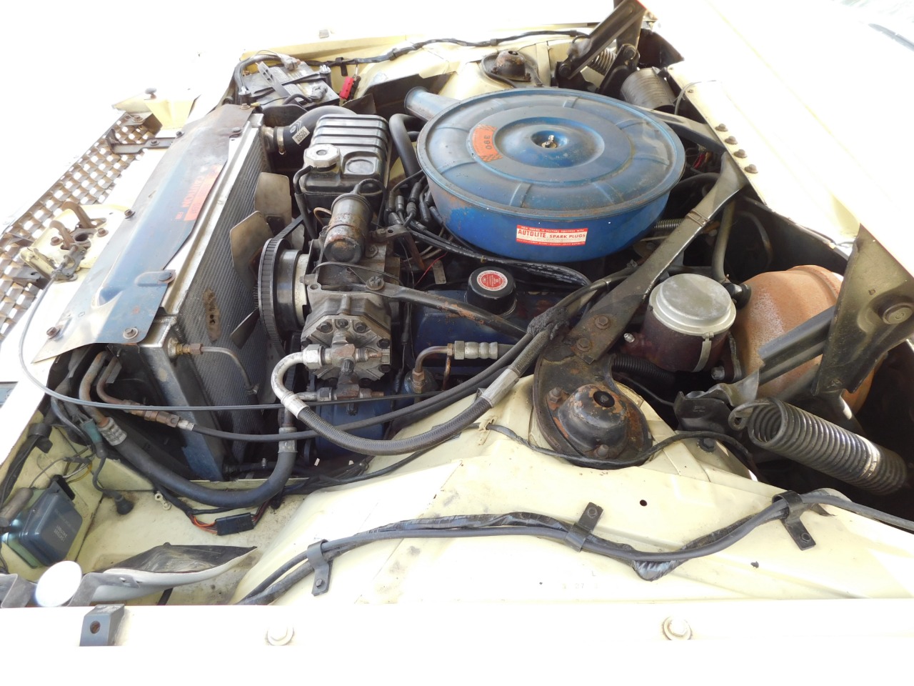 1966 Ford Thunderbird 18