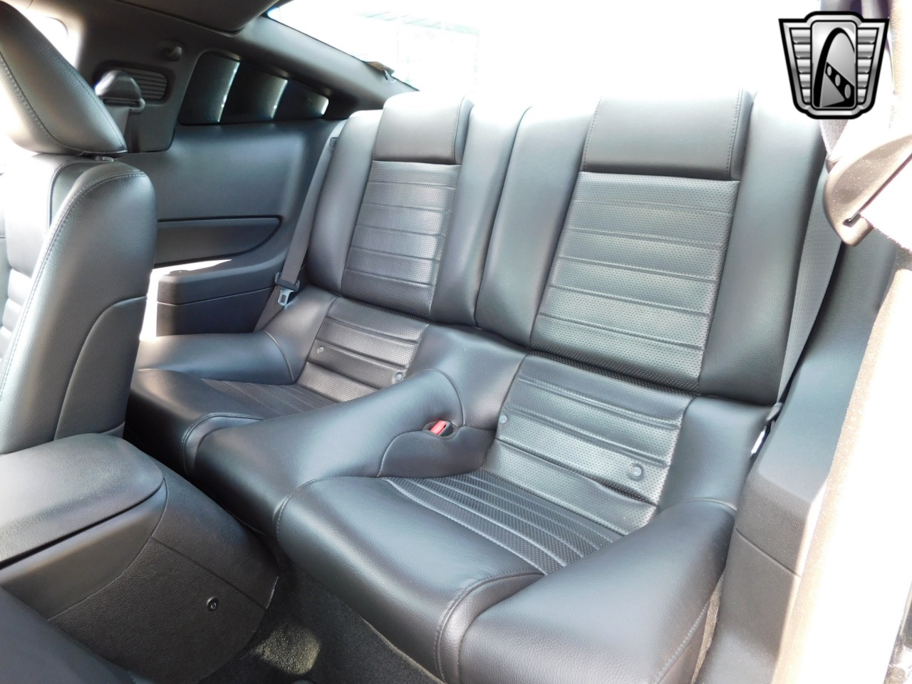 2009 Ford Mustang 23