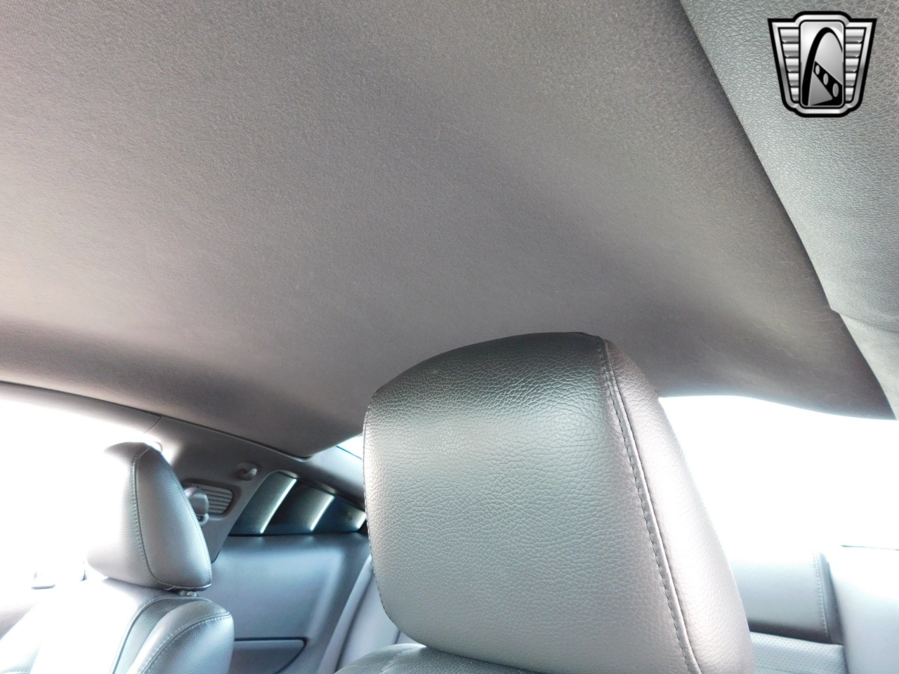 2009 Ford Mustang 25