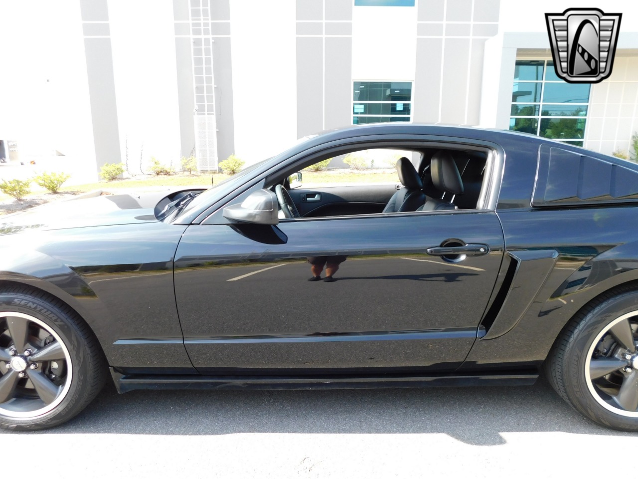 2009 Ford Mustang 39