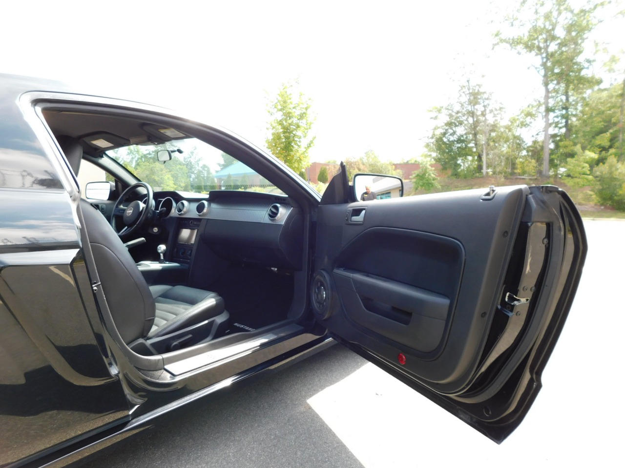 2009 Ford Mustang 99