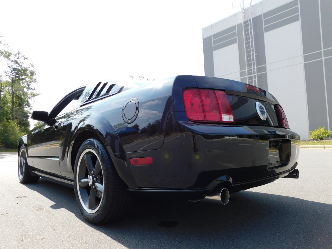 2009 Ford Mustang 42