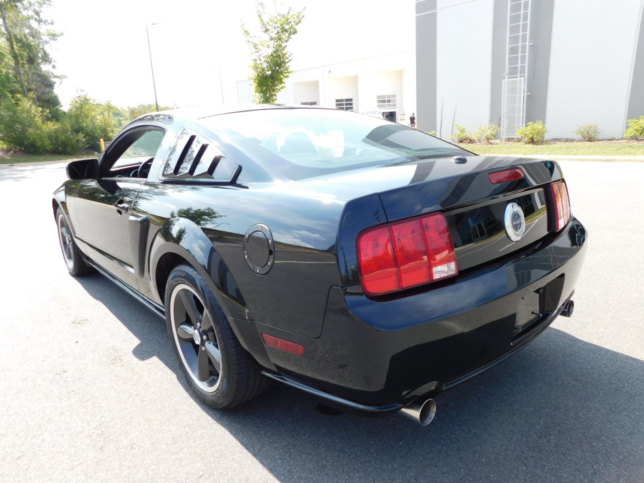 2009 Ford Mustang 43