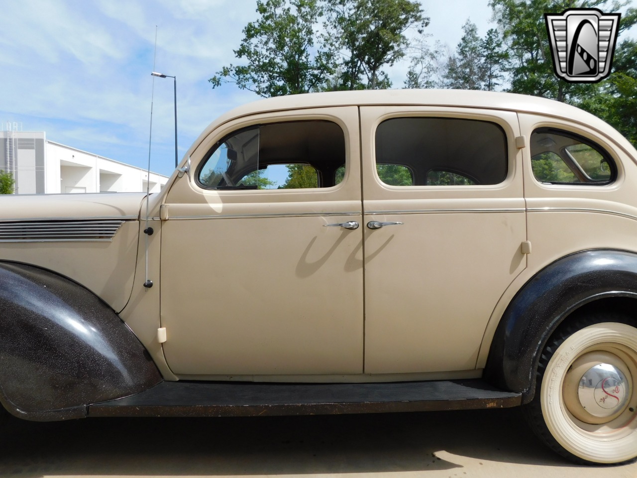 1937 Desoto S3 6