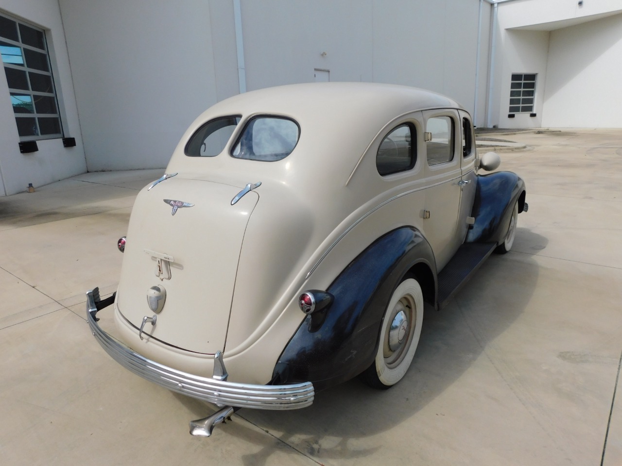 1937 Desoto S3 47