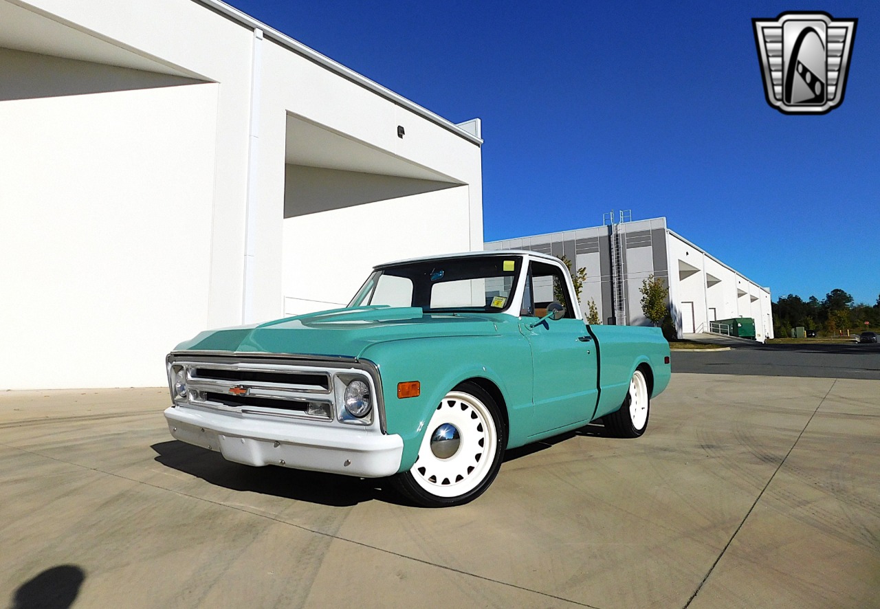 1968 Chevrolet C10 2
