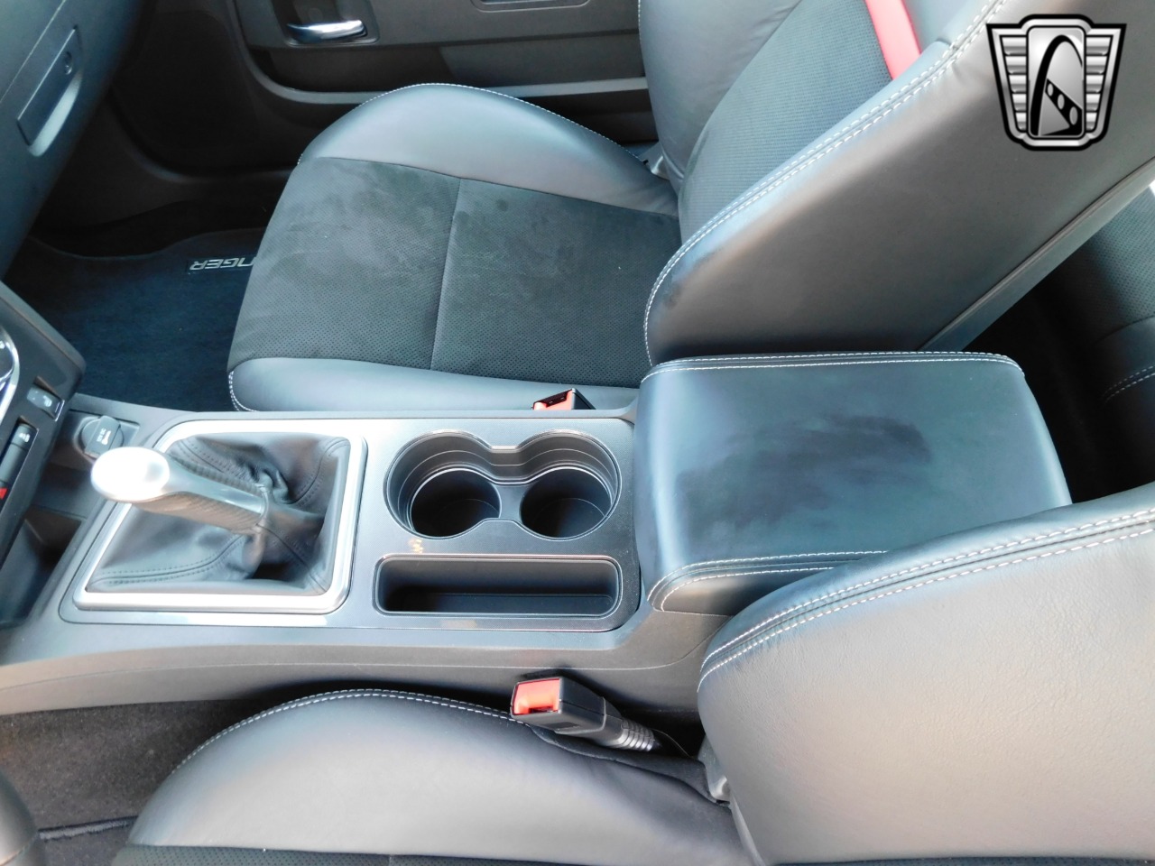 2011 Dodge Challenger 90