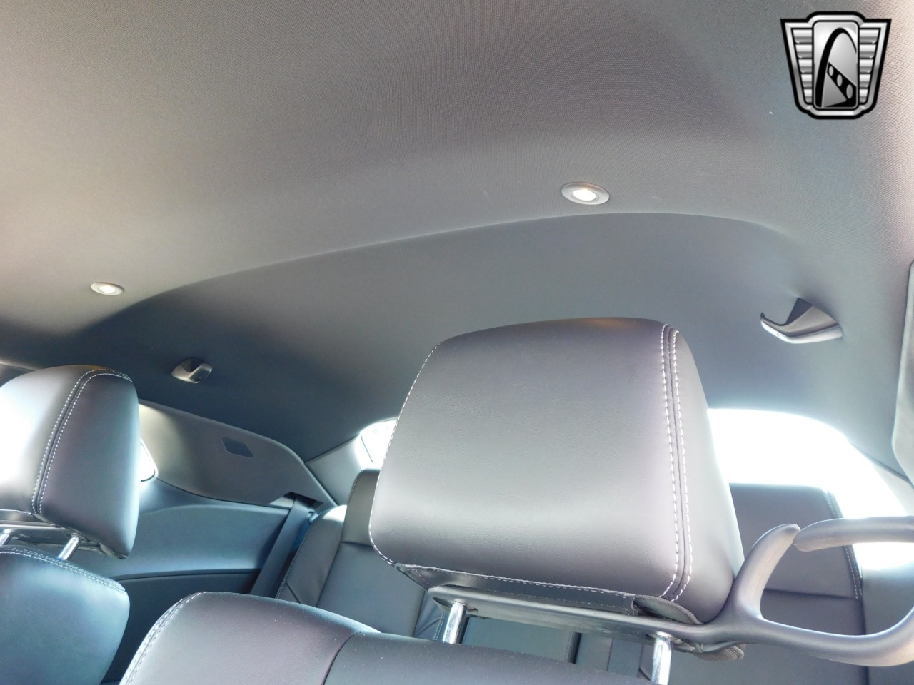 2011 Dodge Challenger 24