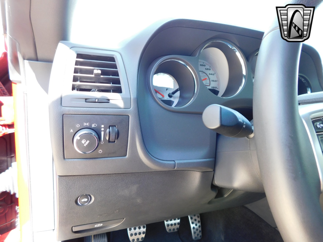 2011 Dodge Challenger 82