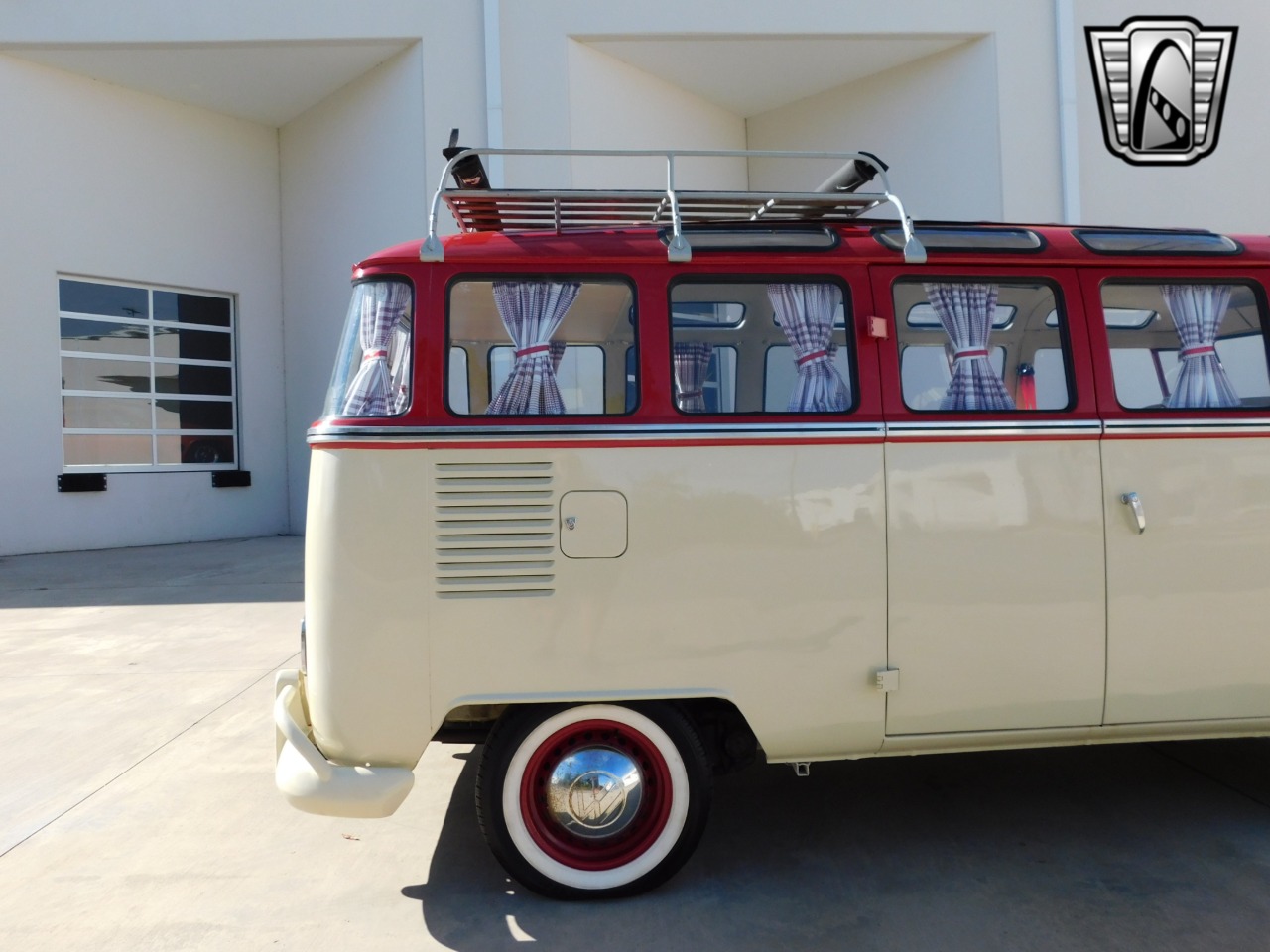 1975 Volkswagen Type 2 11