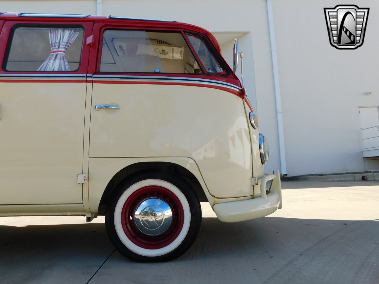 1975 Volkswagen Type 2 52