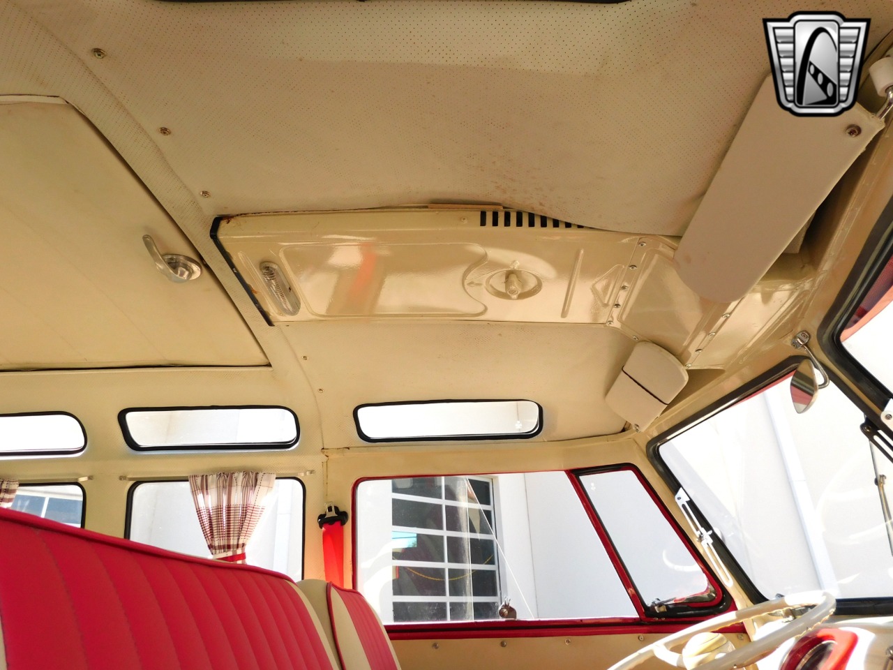 1975 Volkswagen Type 2 27