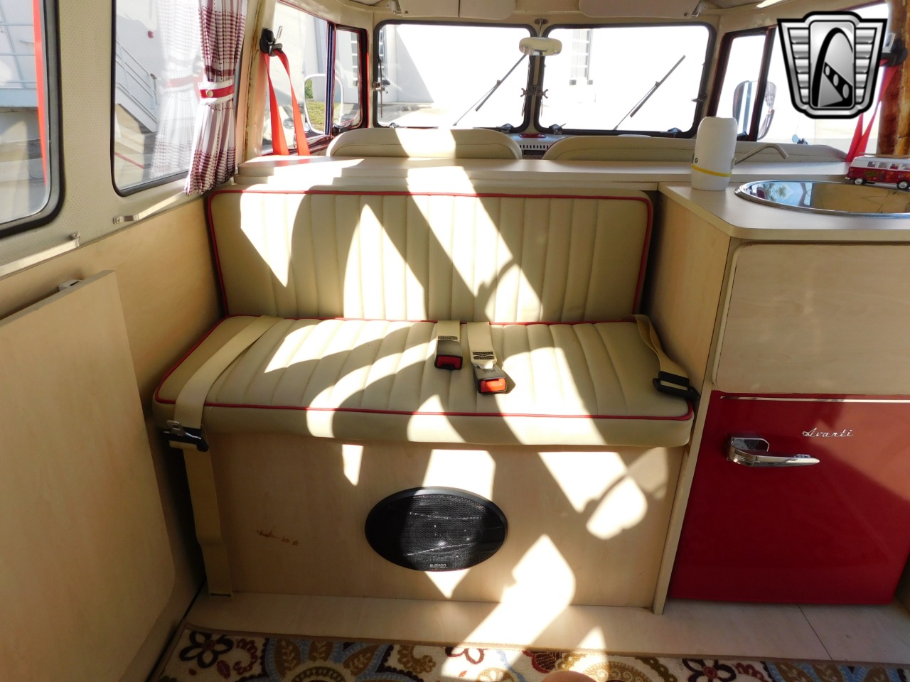 1975 Volkswagen Type 2 22