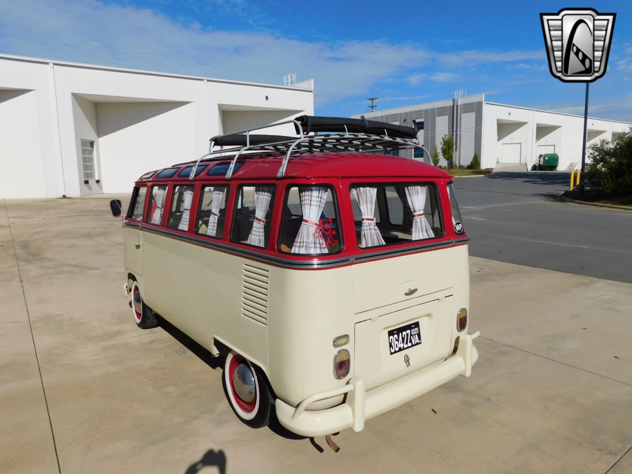 1975 Volkswagen Type 2 43