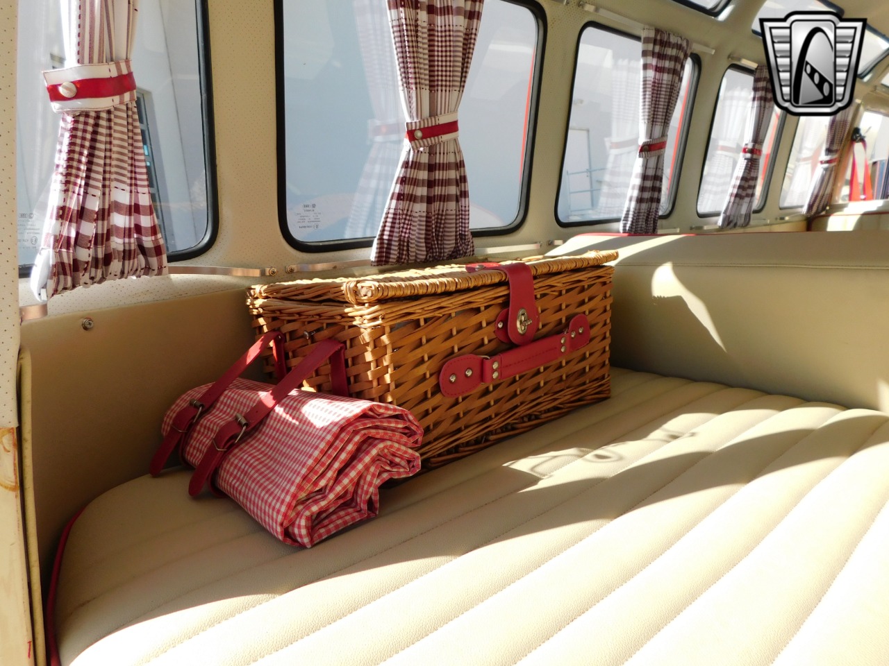 1975 Volkswagen Type 2 59