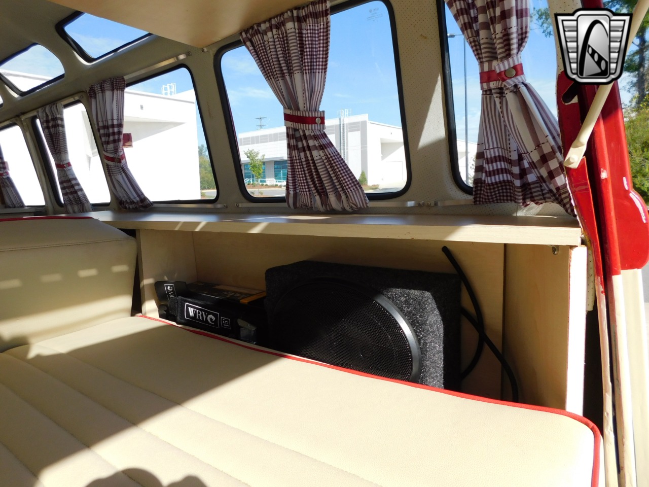 1975 Volkswagen Type 2 60