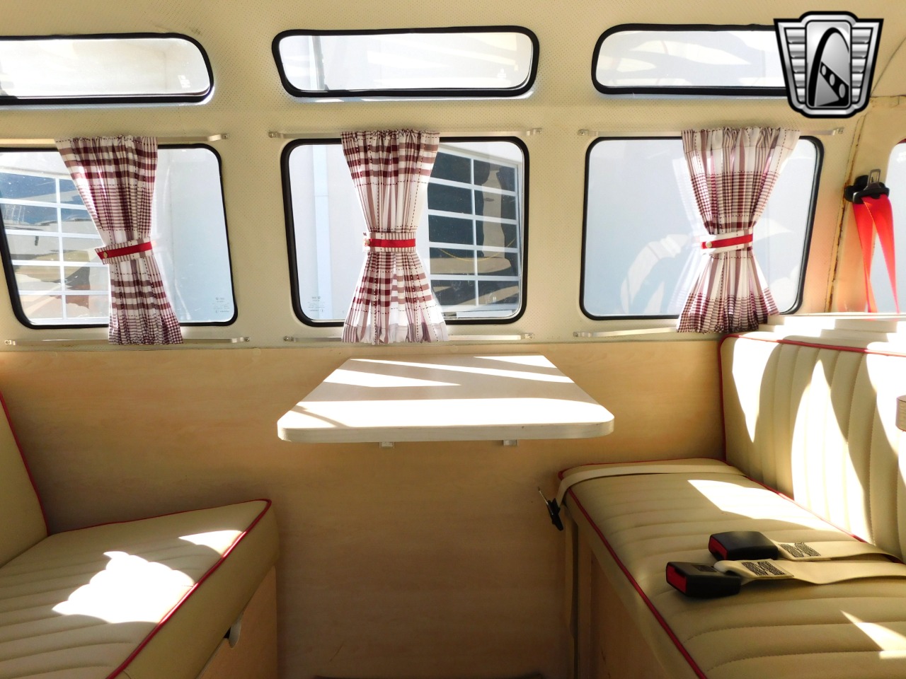 1975 Volkswagen Type 2 23