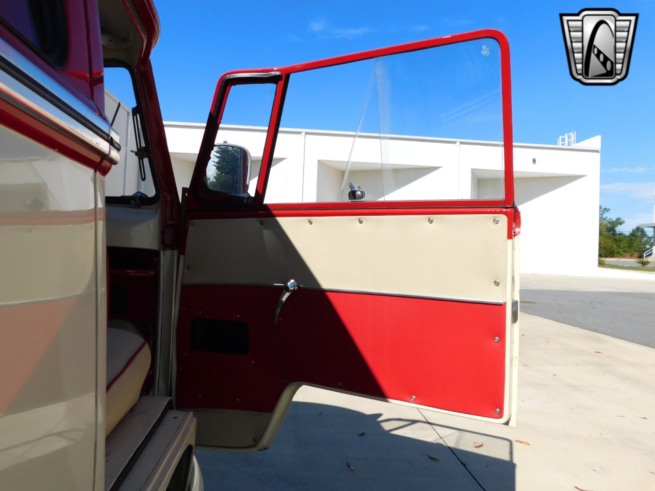 1975 Volkswagen Type 2 86