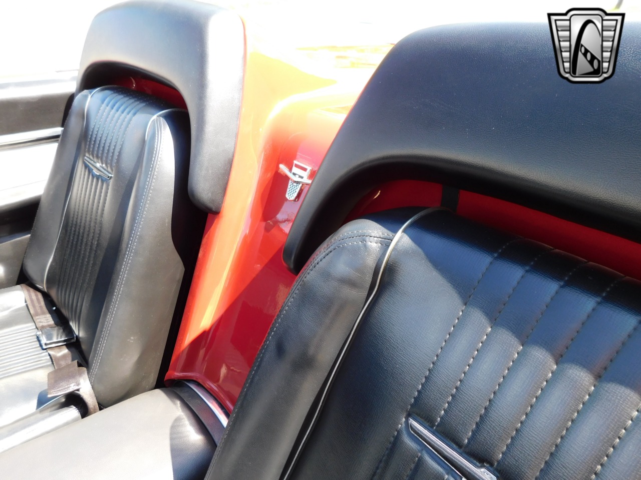 1963 Ford Thunderbird 95