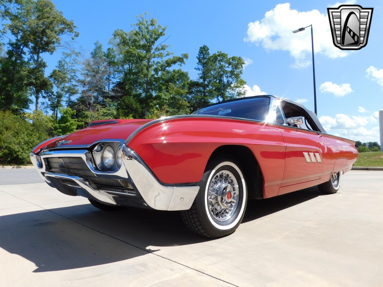 1963 Ford Thunderbird 4