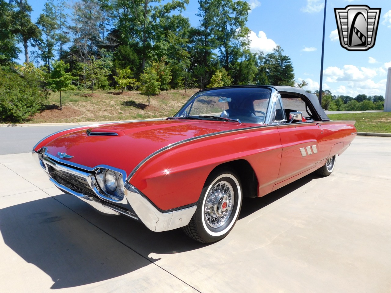 1963 Ford Thunderbird 34