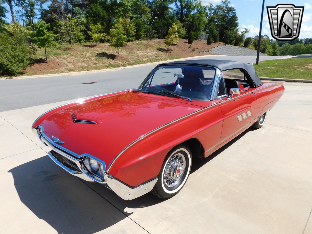 1963 Ford Thunderbird 35