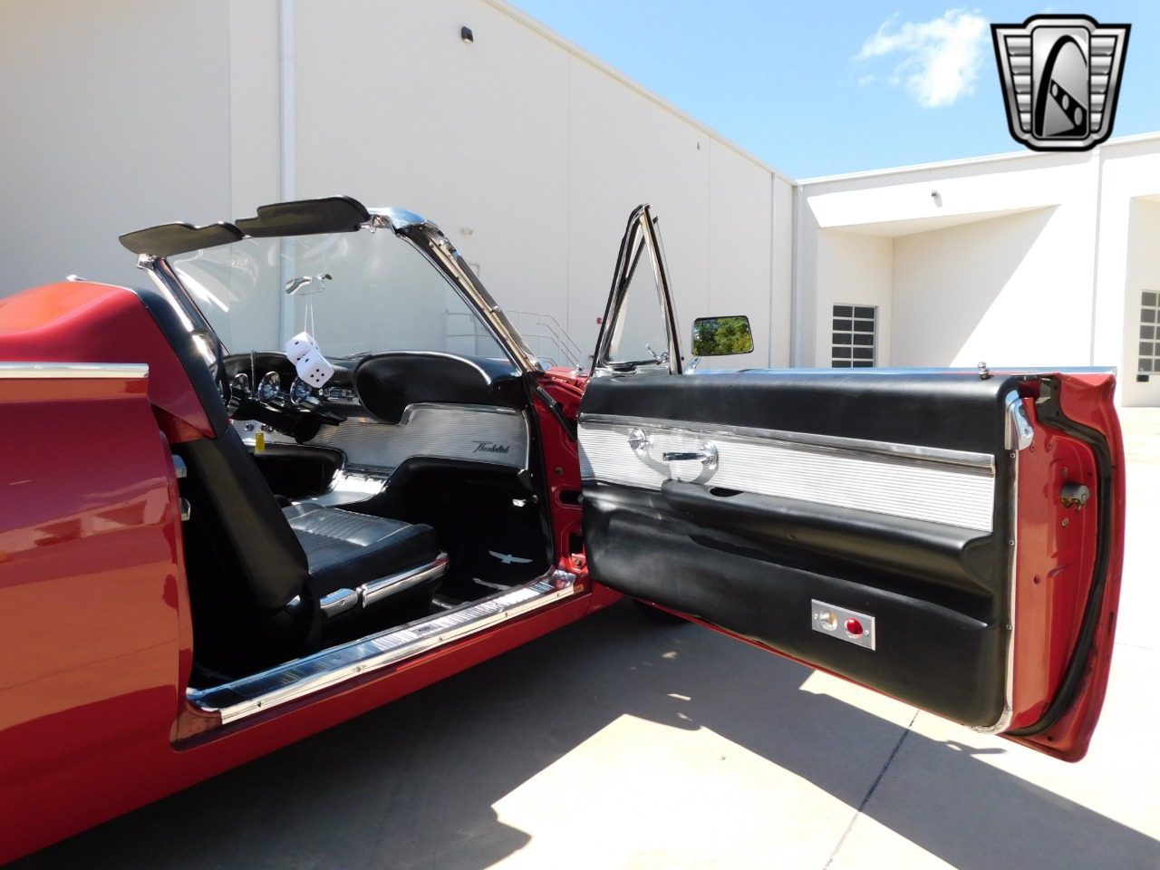 1963 Ford Thunderbird 98