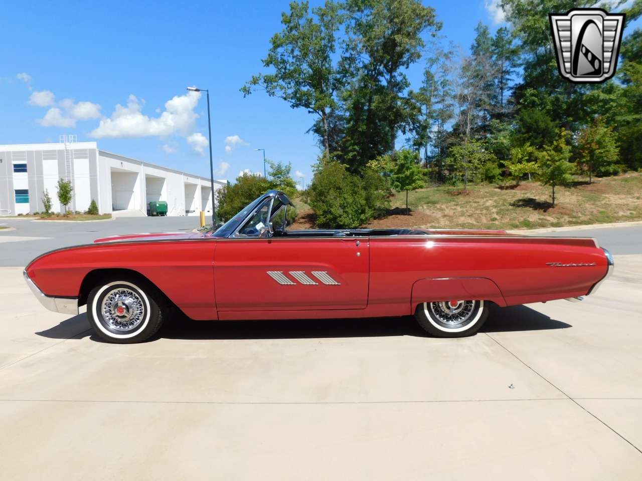 1963 Ford Thunderbird 28