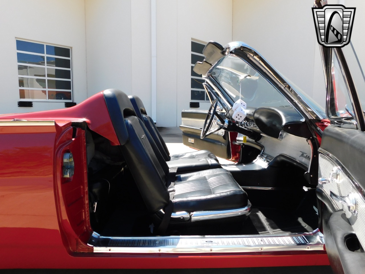 1963 Ford Thunderbird 99