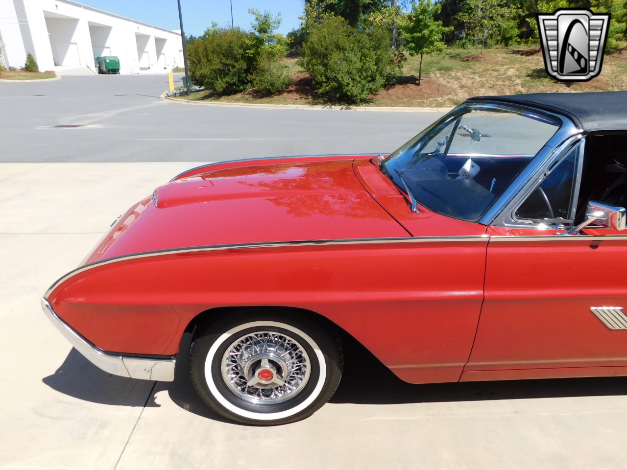 1963 Ford Thunderbird 37