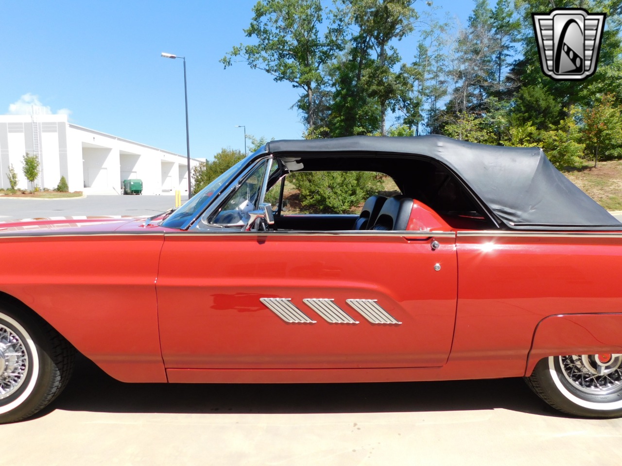 1963 Ford Thunderbird 6