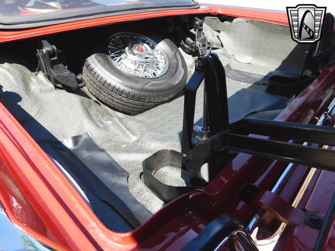 1963 Ford Thunderbird 79