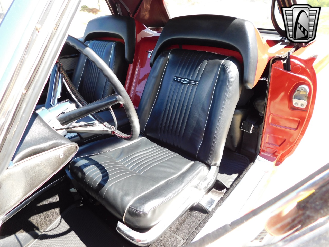 1963 Ford Thunderbird 23