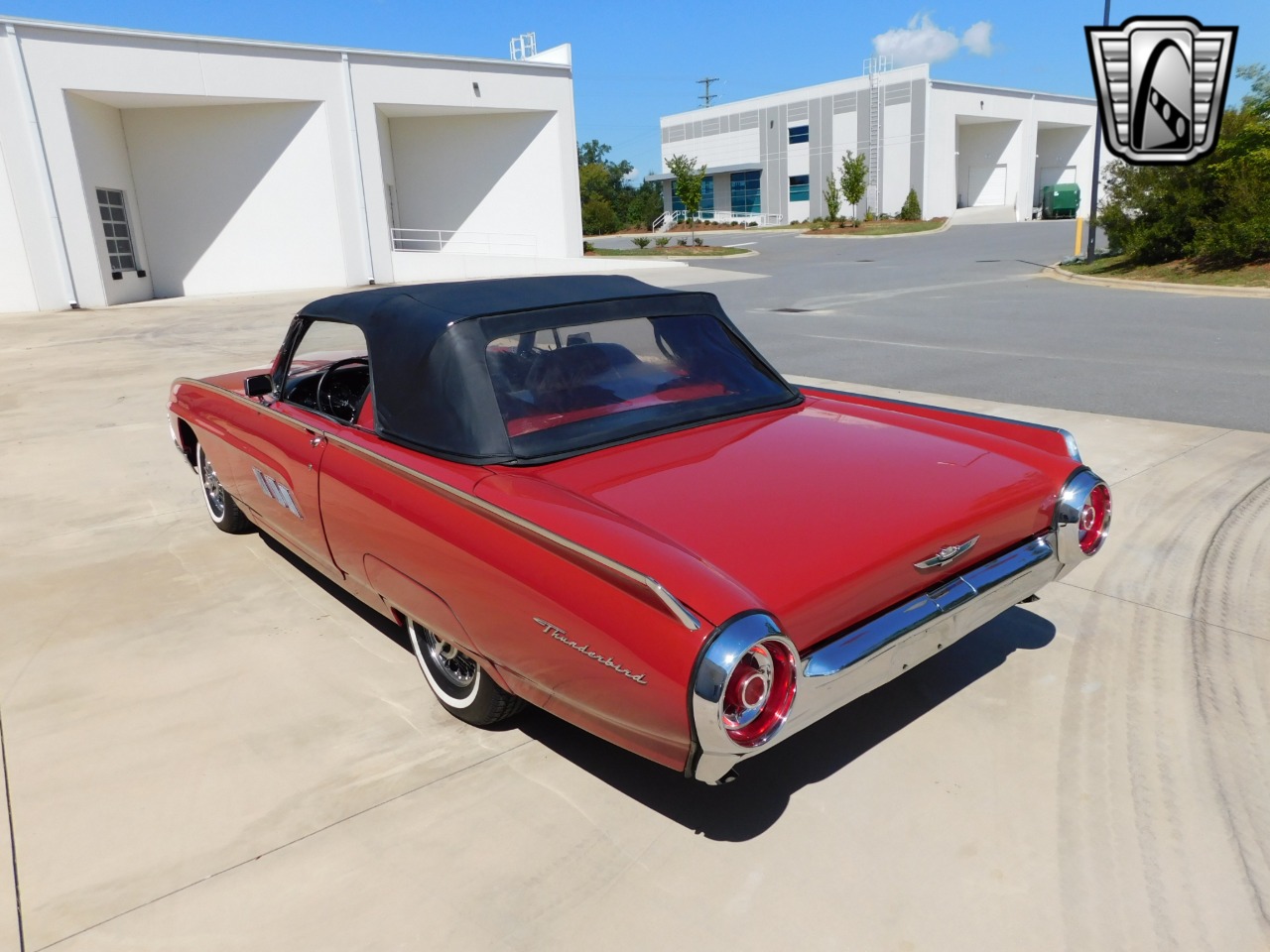 1963 Ford Thunderbird 43