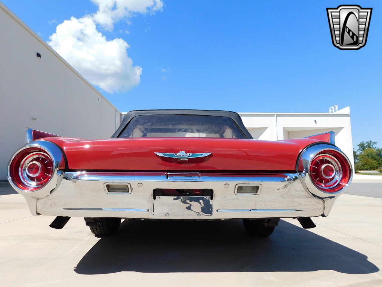 1963 Ford Thunderbird 44