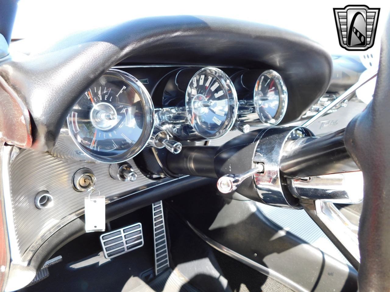 1963 Ford Thunderbird 86