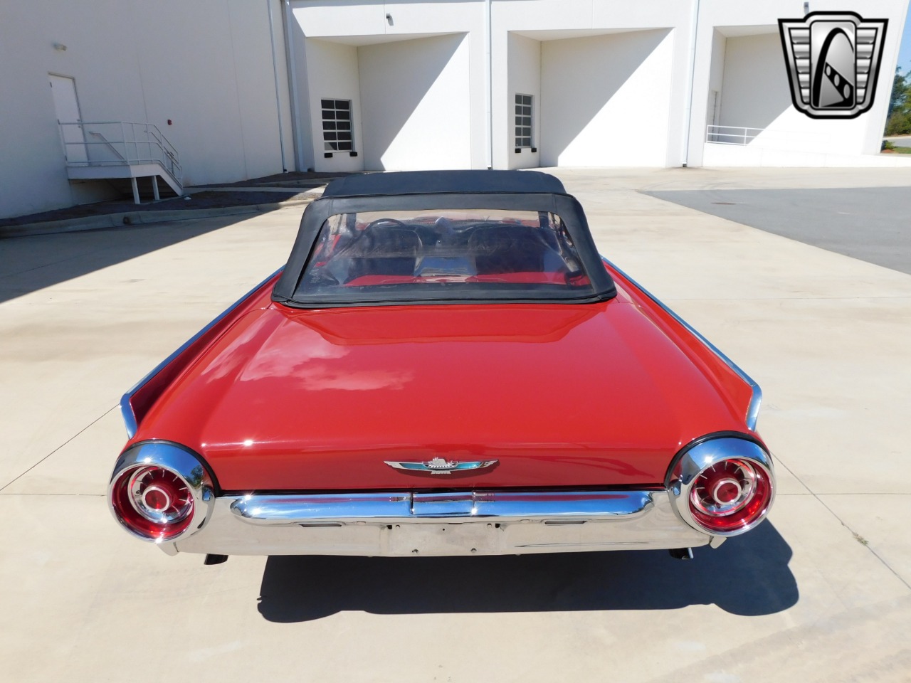 1963 Ford Thunderbird 45