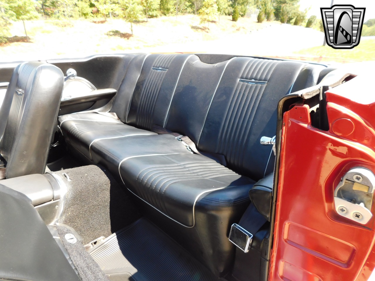 1963 Ford Thunderbird 26