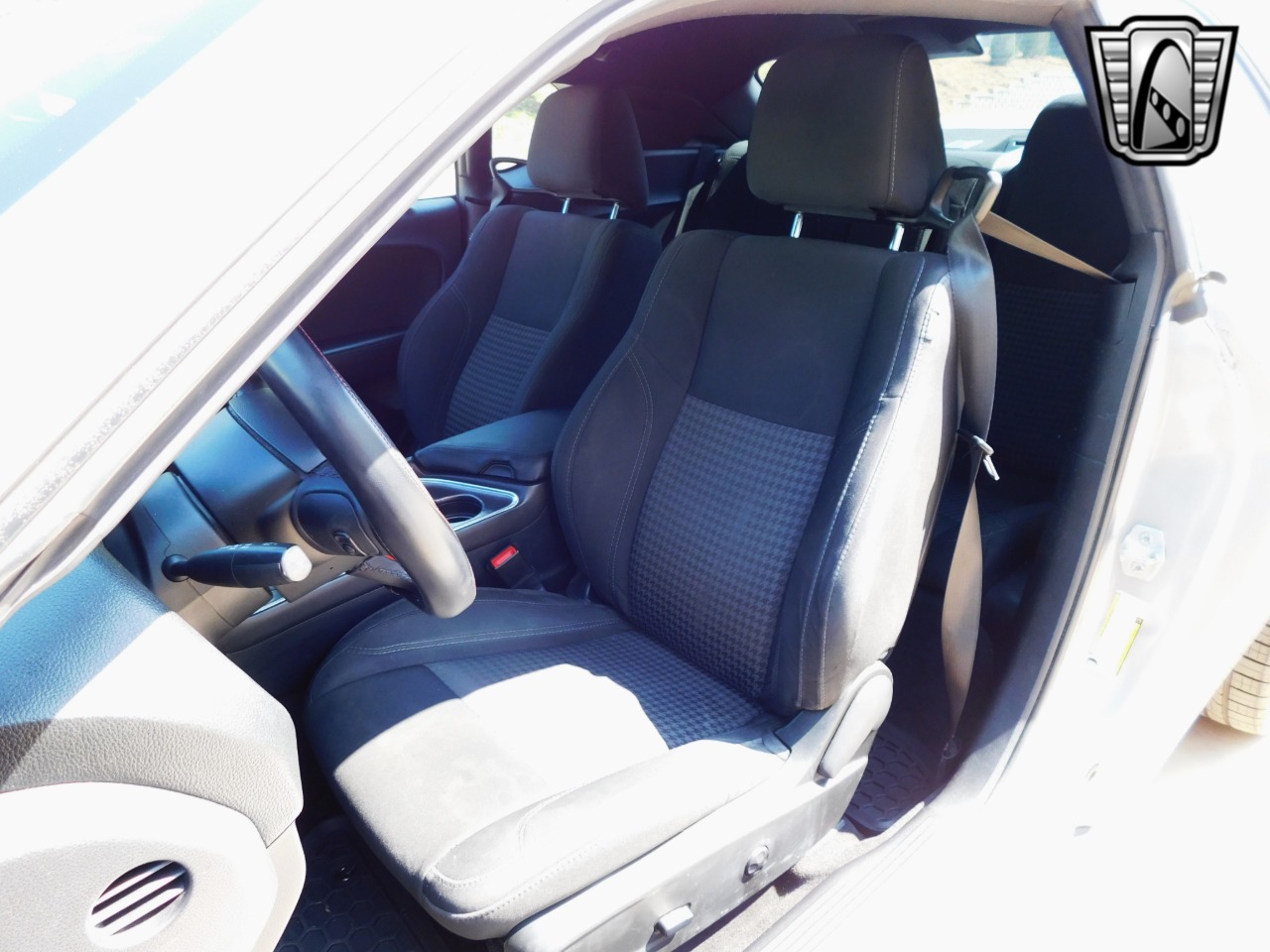 2015 Dodge Challenger 91