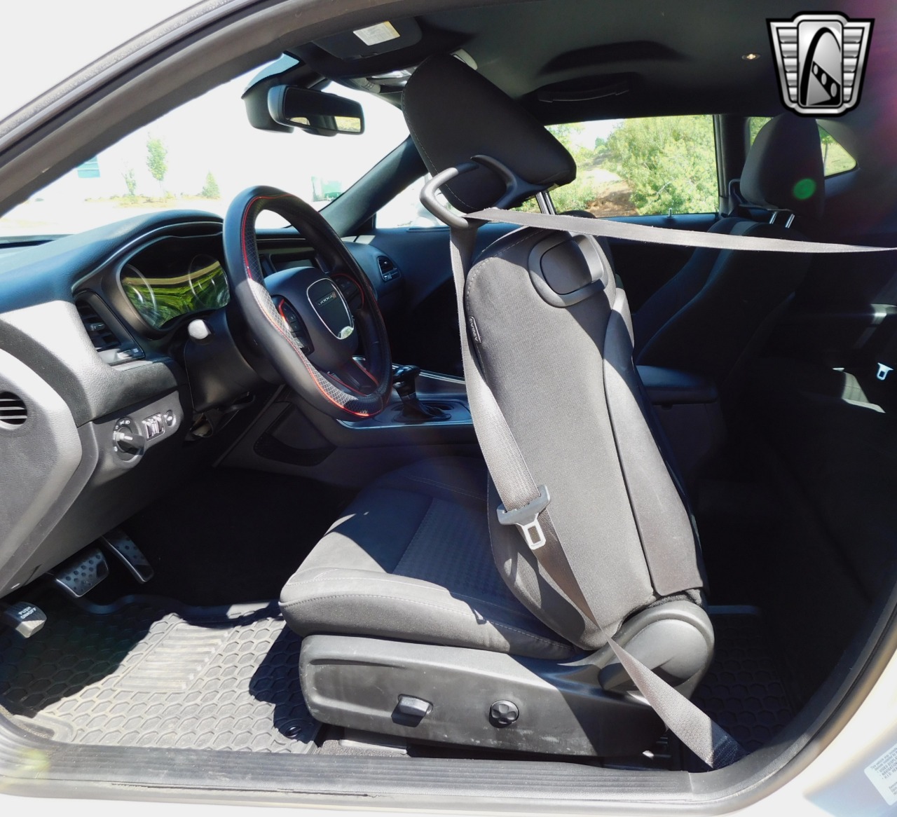 2015 Dodge Challenger 22