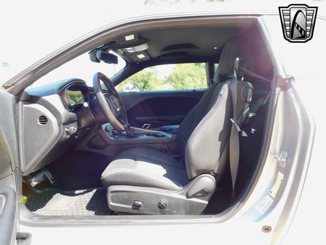 2015 Dodge Challenger 81