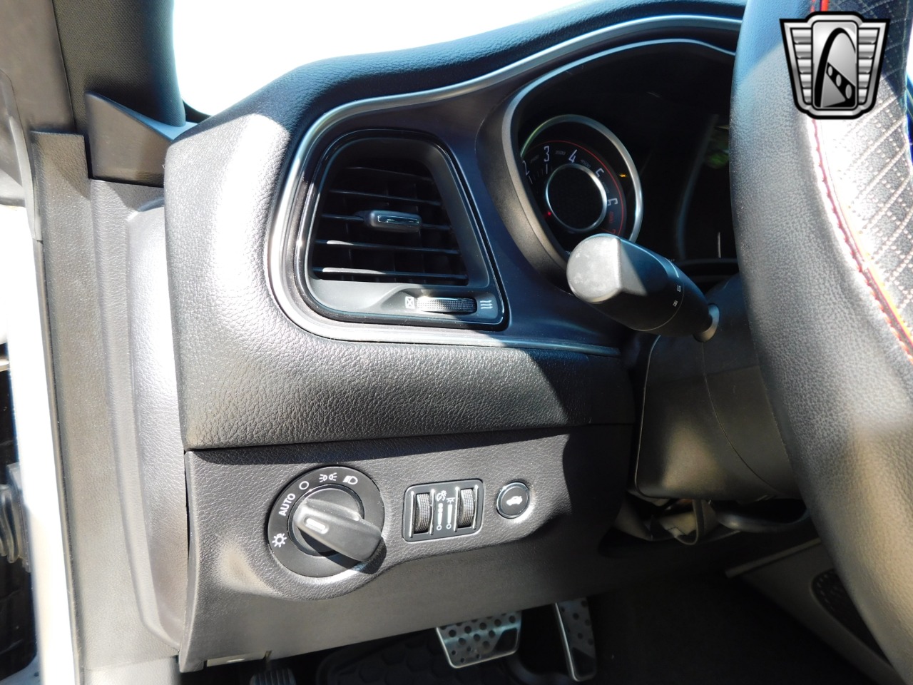 2015 Dodge Challenger 82