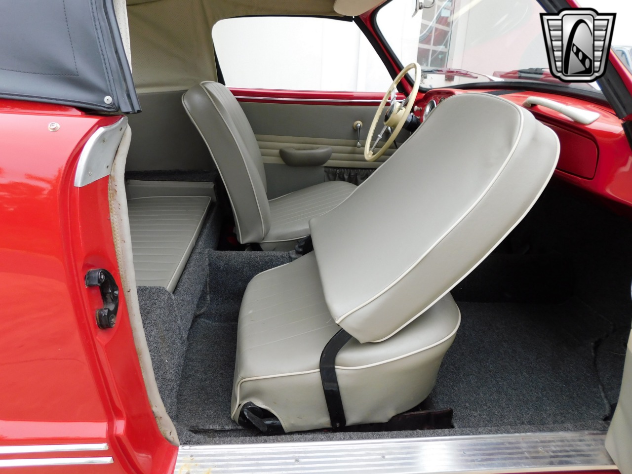 1959 Volkswagen Karmann Ghia 28